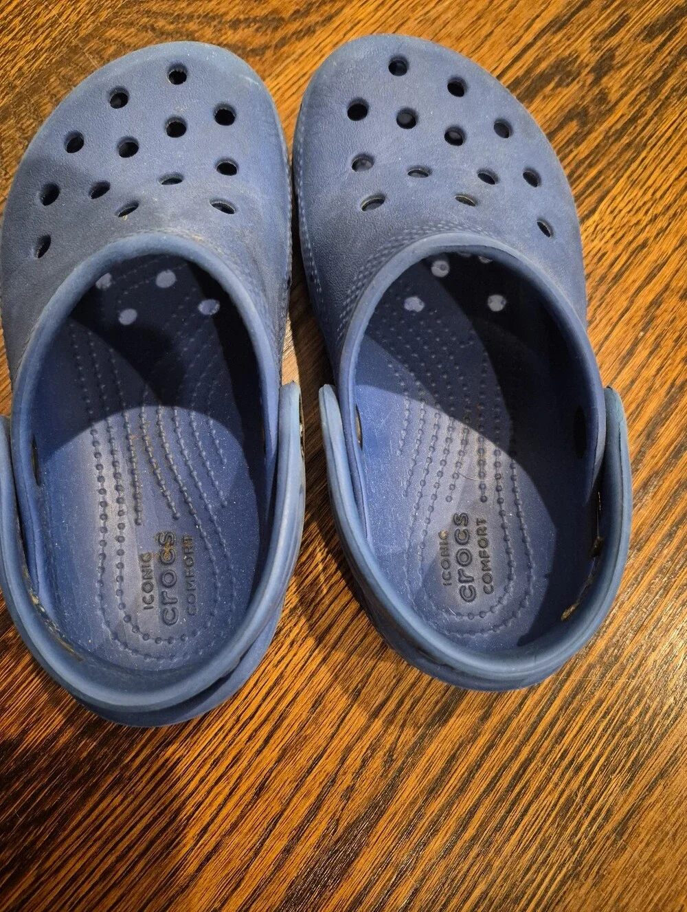 Children's Classic Crocs Size 10 Kids